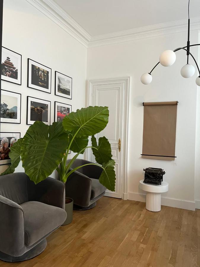 La Maison De Reina Troyes Bagian luar foto